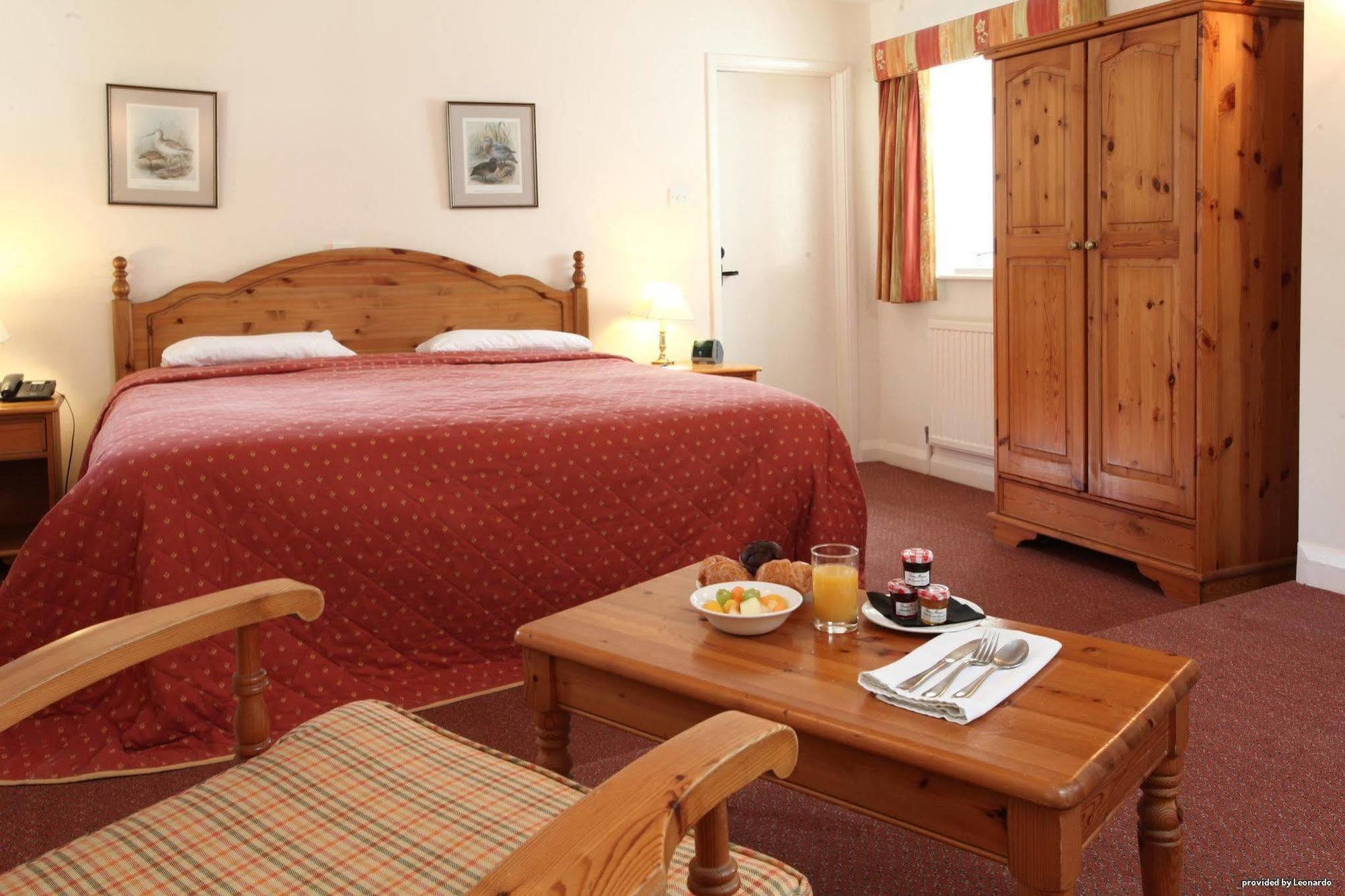 The Jersey Arms, Sure Collection By Best Western Bicester Bagian luar foto